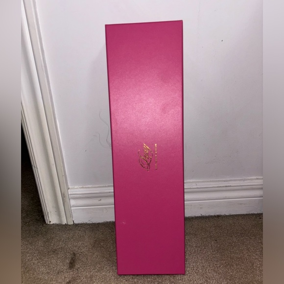 16”Medium Brown Luxy Hair Ponytail Extension. - Picture 2 of 4